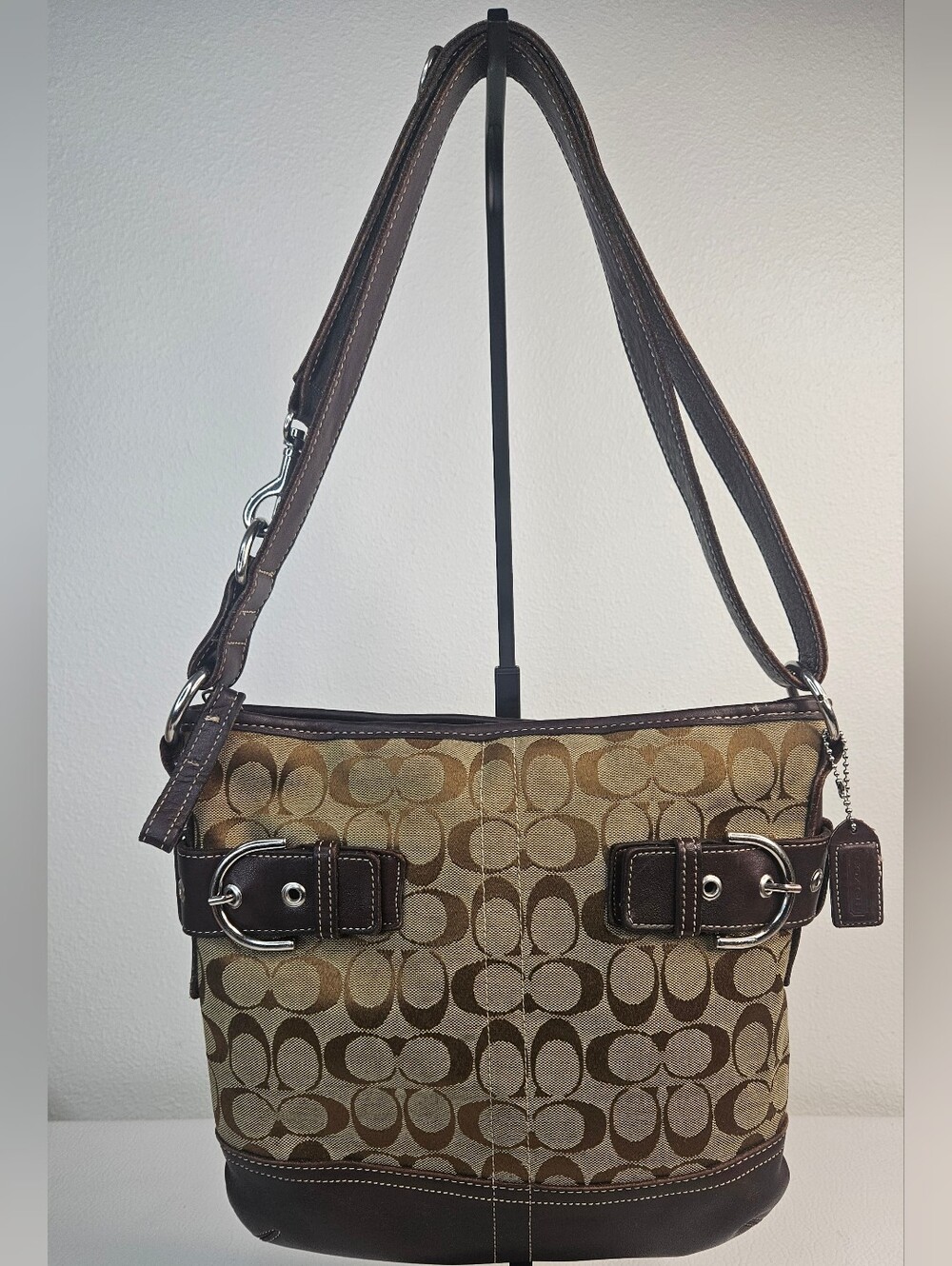 Coach Signature Soho Buckle Hobo Shoulder Bag Khaki Brown Jacquard Leather Purse